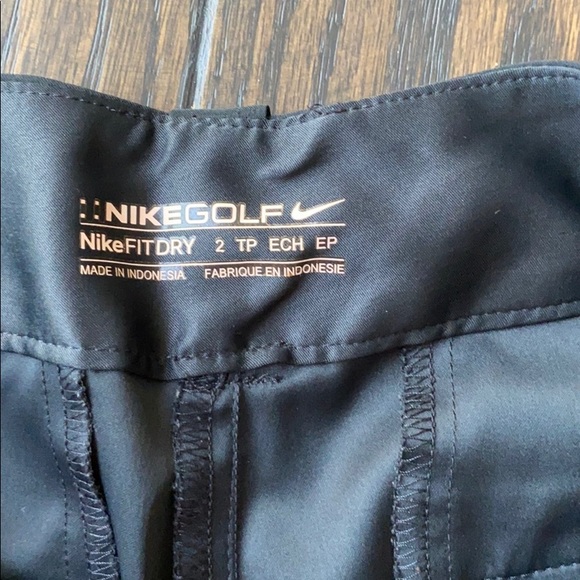 🏌️‍♀️ Golf Nike Fit Dry Black Shorts - size 2 - Picture 3 of 4